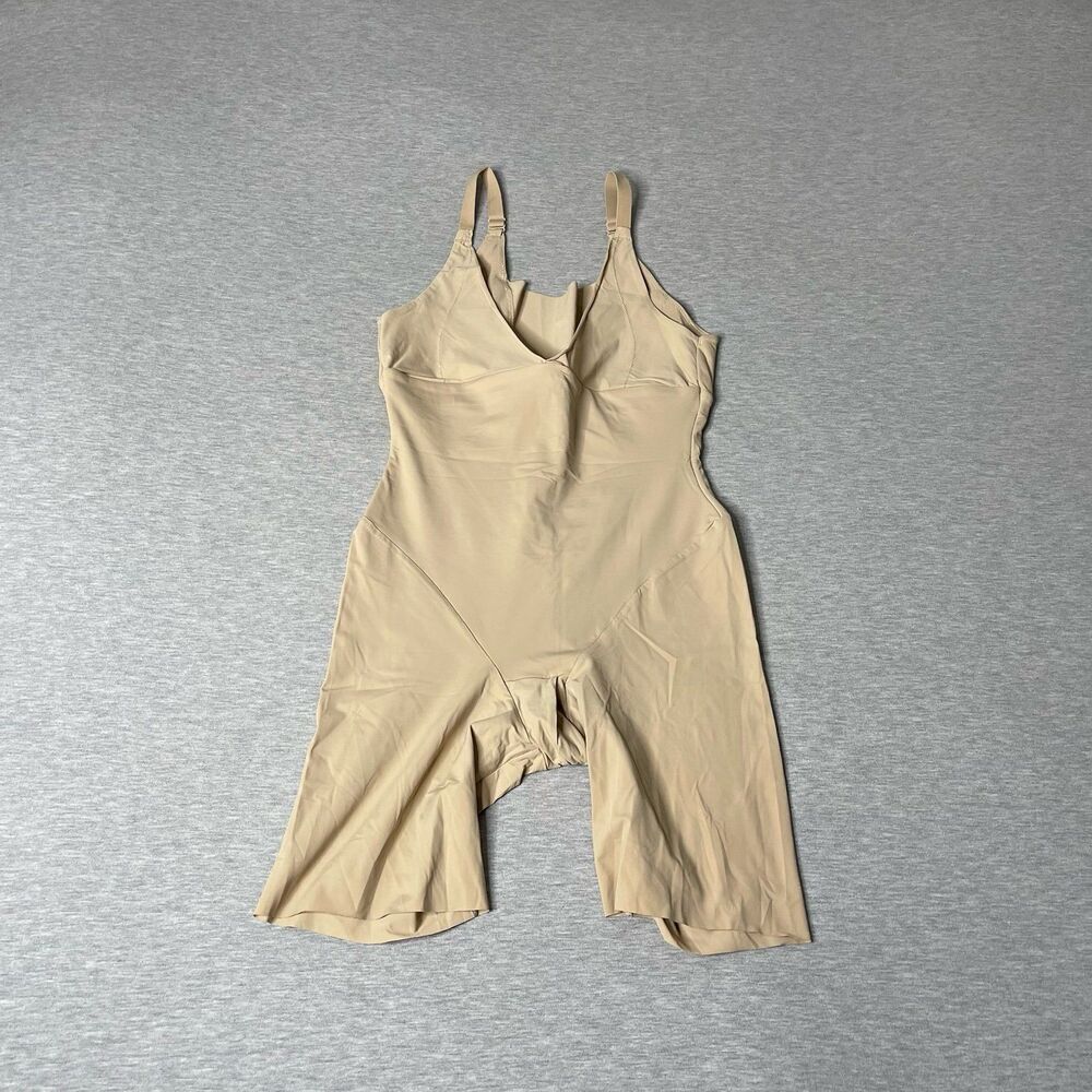Maidenform Shapewear Women’s Tan Slimming Faja Bodysuit Romper